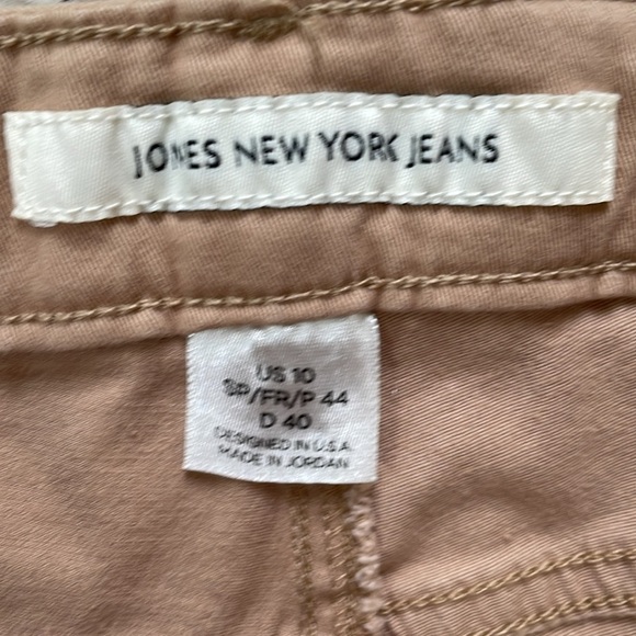 Jones New York Jeans Secret Slimming Soho Capri Tan Khaki Pants New NWT Size 10 - Picture 3 of 8